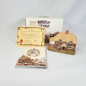 Lilliput Lane Honeysuckle Cottage 1984 Vintage Collectible House w/ Box & Deed